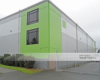 Photo 4 of Extra Space Storage - 1430 North 130th Street, Seattle, WA