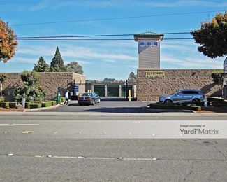 Photo 1 of Safe Guard Self Storage - 415 Washington Avenue North, Kent, WA