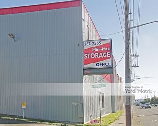 Photo 4 of Mini-Max Storage - 2656 15th Avenue West, Seattle, WA