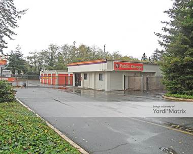 Storage Units for Rent available at 5200 180th Street SW, Lynnwood, WA 98037