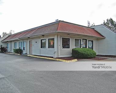 Storage Units for Rent available at 17800 Des Moines Memorial Drive, Burien, WA 98148