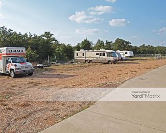Photo 5 of Treasure Chest Storage - 1588 Highway 71 West, Cedar Creek, TX