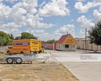 Photo 2 of Stor Stuff Self Storage - 1108 North Interstate 35, San Marcos, TX