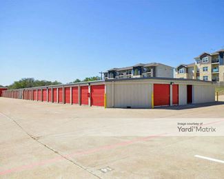 Photo 2 of Extra Space Storage - 1301 NE Inner Loop Road, Georgetown, TX