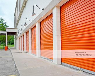 Photo 3 of Public Storage - 2121 South Interstate 35, Austin, TX