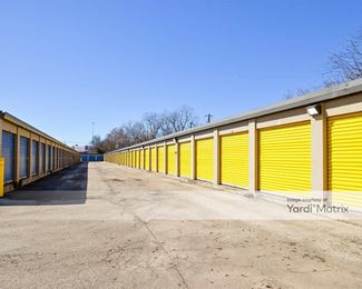 Photo 3 of Extra Space Storage - 12835 Pond Springs Road, Austin, TX