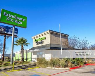 Photo 1 of Extra Space Storage - 1620 South Interstate 35, San Marcos, TX