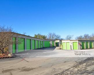 Photo 2 of Extra Space Storage - 1620 South Interstate 35, San Marcos, TX