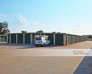 Photo 3 of Extra Space Storage - 1928 Brumlow Avenue, Southlake, TX