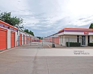 Photo 2 of Public Storage - 1100 North Central Expwy, Richardson, TX