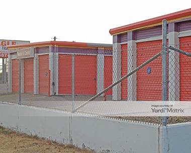Storage Units for Rent available at 406 South Plano Road, Garland, TX 75042