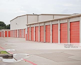 Photo 4 of Public Storage - 3309 Alma Drive, Plano, TX