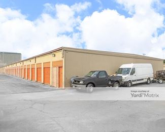 Photo 2 of Southern Star Self Storage - 1100 East Plano Pkwy, Plano, TX
