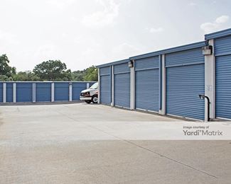 Photo 4 of Metroplex Self Storage - 1838 South Josey Lane, Carrollton, TX