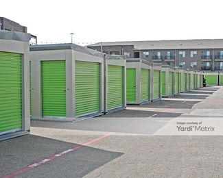 Photo 5 of Extra Space Storage - 717 South Good Latimer Expwy, Dallas, TX