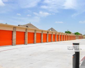 Photo 2 of Public Storage - 7950 Ohio Drive, Plano, TX