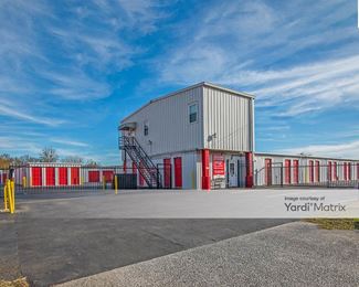 Photo 2 of AAAA Self Storage - 204 Moore Avenue, Suffolk, VA