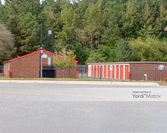 Photo 3 of Public Storage - 2413 Gum Road, Chesapeake, VA