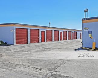 Photo 4 of StorageMart - 2277 Walters Road, Fairfield, CA