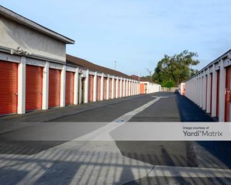 Photo 5 of Public Storage - 265 Mini Drive, Vallejo, CA