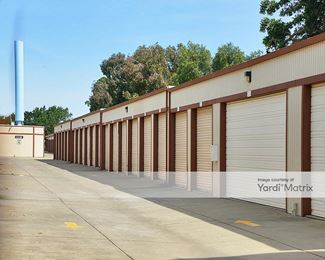 Photo 2 of Monument Court Storage - 2714 Monument Court, Concord, CA