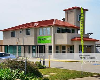 Storage Units for Rent available at 2580 Monument Blvd, Concord, CA 94520