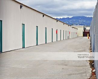 Photo 4 of Extra Space Storage - 2201 Clement Avenue, Alameda, CA