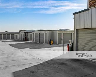 Photo 3 of Security Public Storage - 2400 East Monte Vista Avenue, Vacaville, CA