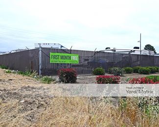 Photo 4 of Extra Space Storage - 8900 Murray Avenue, Gilroy, CA
