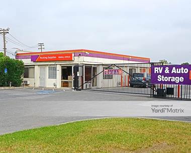 Storage Units for Rent available at 1395 Mabury Road, San Jose, CA 95133