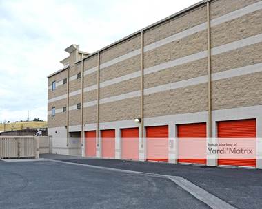 Storage Units for Rent available at 725 Capitol Expressway Auto Mall, San Jose, CA 95136