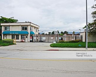 Photo 5 of Snell Mini Storage - 3616 Hillcap Avenue, San Jose, CA