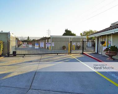 Storage Units for Rent available at 900 Lonus Street, San Jose, CA 95126