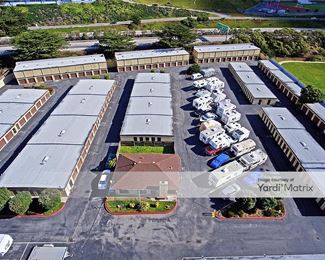Photo 4 of Lock It Up Self Storage - 1303 Palmetto Avenue, Pacifica, CA