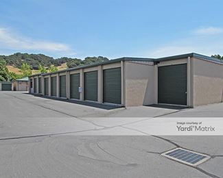 Photo 4 of Security Public Storage - 211 Devlin Road, Napa, CA