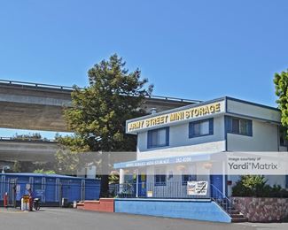 Photo 2 of Army Street Mini Storage - 1100 26th Street, San Francisco, CA