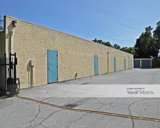 Photo 3 of SecurePro Storage of Redwood City - 920 Shasta Street, Redwood City, CA