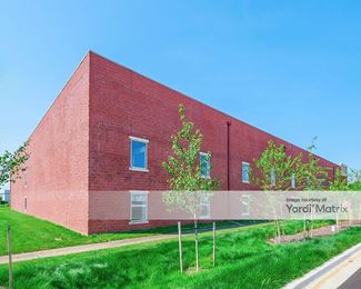 Photo 3 of Public Storage - 800 Ritchie Road, Capitol Heights, MD