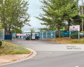 Photo 3 of Devon Self Storage - 21639 Cascades Pkwy, Sterling, VA