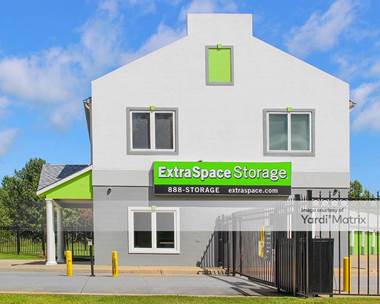 Storage Units for Rent available at 5219 Plank Road, Fredericksburg, VA 22407