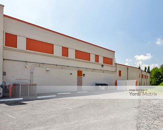 Photo 4 of Public Storage - 398 Long Bridge Drive, Arlington, VA