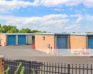 Photo 5 of Extra Space Storage - 3318 Old Bridge Road, Woodbridge, VA