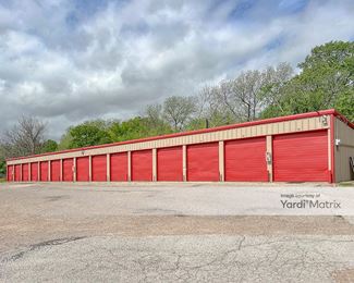 Photo 3 of Storage Place, The - 312 West Westhill Drive, Cleburne, TX