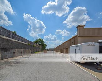 Photo 3 of Diamond Self Storage - 99 Cheek Sparger Road, Colleyville, TX