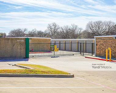 Storage Units for Rent available at 2708 Bedford Road, Bedford, TX 76021