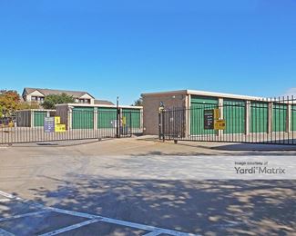 Photo 4 of Extra Space Storage - 701 East Mid Cities Blvd, Euless, TX