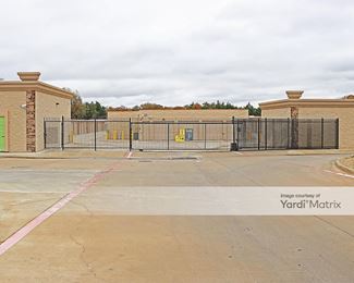 Photo 3 of Extra Space Storage - 1351 FM 1187, Mansfield, TX
