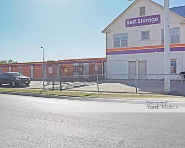Storage Units for Rent available at 1048 East Seminary Drive, Fort Worth, TX 76115