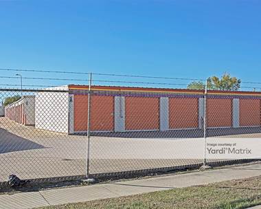 Storage Units for Rent available at 1048 East Seminary Drive, Fort Worth, TX 76115