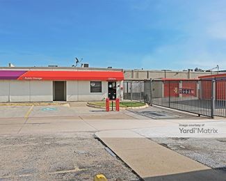 Photo 3 of Public Storage - 2300 West Park Row, Pantego, TX